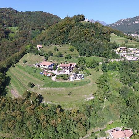 Agriturismo La Zangola Tremosine ภายนอก รูปภาพ
