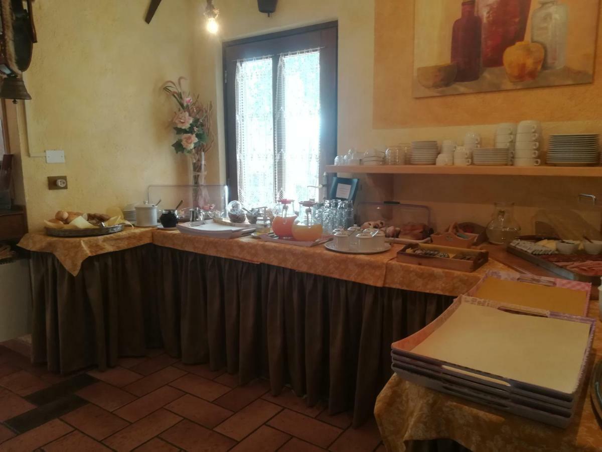 Agriturismo La Zangola Tremosine ภายนอก รูปภาพ